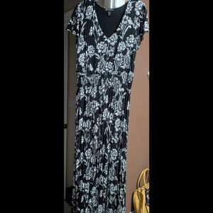 INC International Concepts Black and White Floral Maxi Dress
